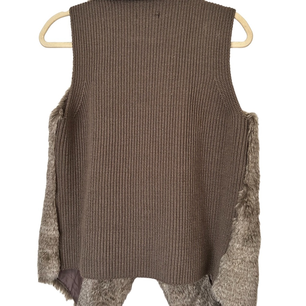 Maurice’s Faux Fur Brown vest: size L - Picture 3 of 3
